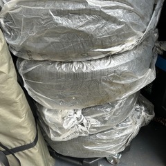 車　タイヤ　195/65R15 セレナ　ミシュラン 