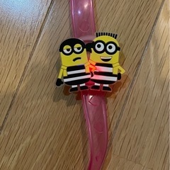 ミニオン　光る　リストバンド