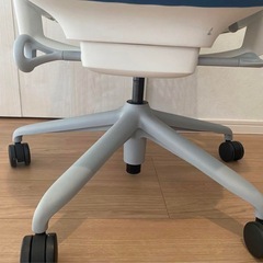 美品 定価12万円 高級チェア　ハーマンミラー セイルチェア 前傾チルト有の画像