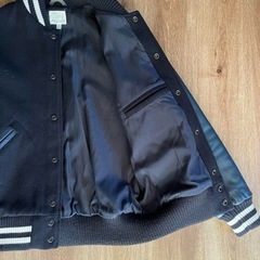 期間限定20%オフ　
スタジャン　ビューティーアンドユース【Mサイズ!! カウレザー】の画像