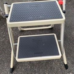 脚立の画像