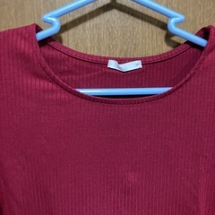 GU カットソーの画像