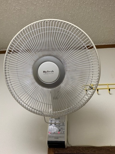 壁掛け扇風機
