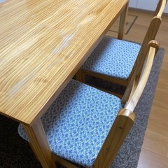 【出品は13日まで】パイン無垢材　ダイニングテーブルの画像