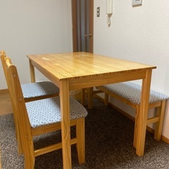【出品は13日まで】パイン無垢材　ダイニングテーブルの画像