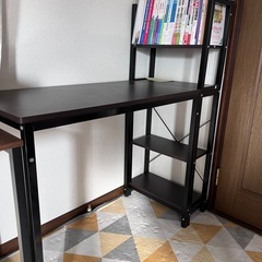 机　本棚付き　ニトリ購入品