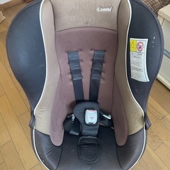 combi チャイルドシート