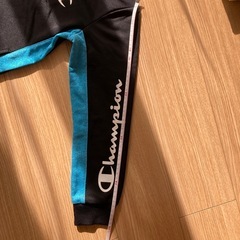 130サイズChampion 女児トレーナーの画像