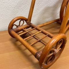 【受渡者決定】三輪車のラタン　置物の画像