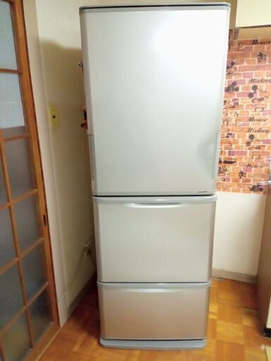 冷蔵庫　シャープ　350L 　両開き