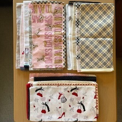 バーバリーなど　ハンカチ(中古)