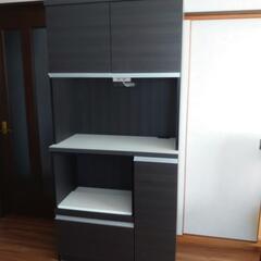 キッチンキャビネット