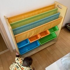 おもちゃラック