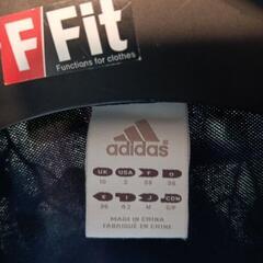 adidas　ジャージ　の画像