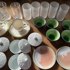 食器（グラス、湯呑み、コーヒーカップ、皿)20点　無料で差し上げます
