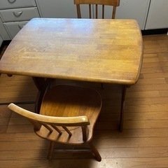 ダイニングテーブル