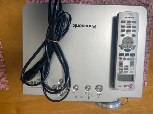 パナソニック Panasonic TH-AE900 プロジェクター リモコン付き