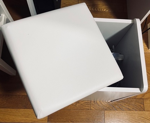 ドレッサー ホワイト イス付き コンセントあり LED ライト 三面鏡 化粧台 11月17日まで 
