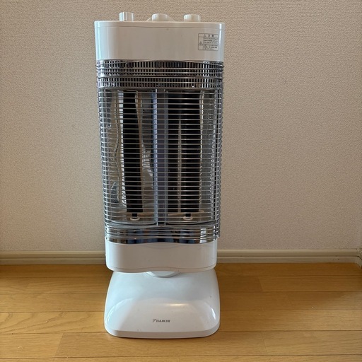 DAIKIN ファンヒーター