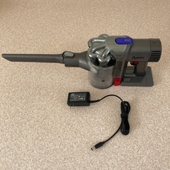 ダイソン　サイクロン式コードレスクリーナー　DC45