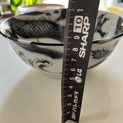 龍のどんぶりの画像