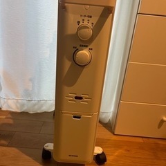 アイリスオーヤマ　オイルヒーター　美品の画像