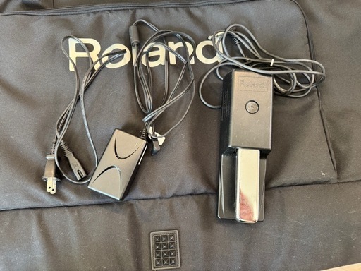Roland FA-08
