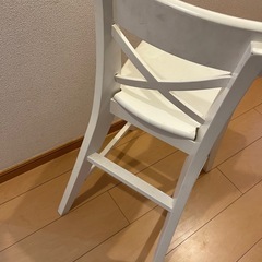 木製チェア　ホワイト