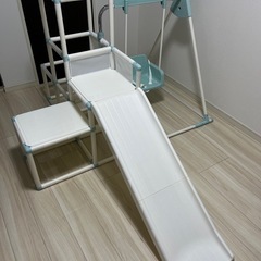 ジャングルジム