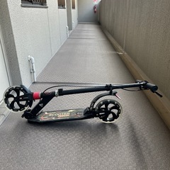 手動式キックボード