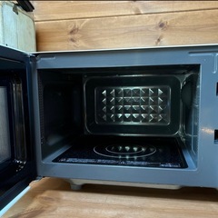 2019年製　東芝 電子レンジ ER-SM17 ホワイト 17L