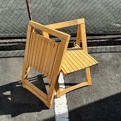 木製折りたたみイス残り1つの画像