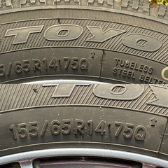 スタッドレスタイヤ4本セットアルミホイール付の画像