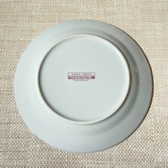 Zara home(ザラホーム)お花のデザートプレートの画像