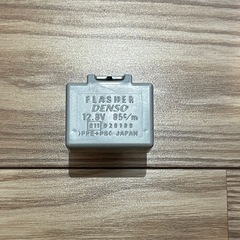 SJフォレスター 純正ウィンカーリレーの画像