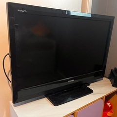 32インチ　TOSHIBA REGZA  東芝の画像
