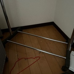 洋服ラック　　キャスター付の画像
