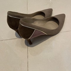 ダイアナアルテミス　パンプスの画像
