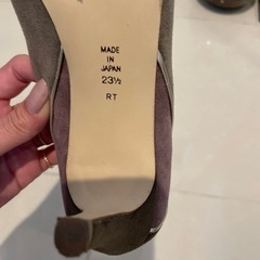 ダイアナアルテミス　パンプスの画像