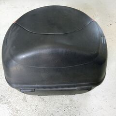 欠品部品有り バイク用リアボックス トランク トップケース パニアケース GIVI E260 SUZUKIの画像