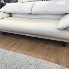 ★ジモティ割あり★ Poltromec ポルトロメック ジェミニ 本革 2.5人掛けソファ ホワイト H73×W205×D90 クリーニング済み KJ6783の画像