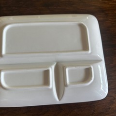 ワンプレート料理ができる　仕切りディッシュプレートの画像