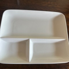 ワンプレート料理ができる　仕切りディッシュプレート