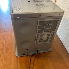 石油ストーブ
の画像