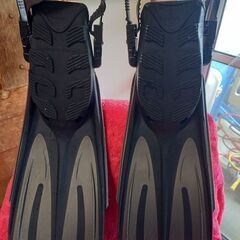 ダイビング　フィン　 IST  sumi  中古品の画像