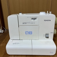 トヨタコンパクトミシンQB300  動作確認済み
