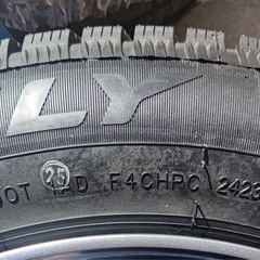 ☆取引成立☆(新品未使用2023年6月製)4本ｾｯﾄ15インチスタッドレスタイヤホイールセット(ﾀｲﾔ)195/65R15 HIFLY Win-turi 216 15ｲﾝﾁ＆(ﾎｲｰﾙ)Verthandi PW-S10 15x6.0 53 114.3x5の画像