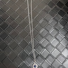 ネックレスの画像