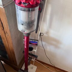 【使用感ありますが状態良好！】ダイソン サイクロン V10 Fluffy 掃除機の画像