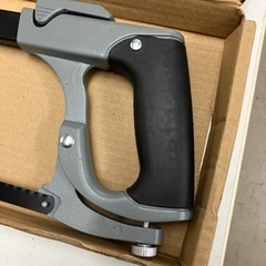 ☆値下げ☆K2411-093 クイックリリースアルミニウム バイメンタルハックソー ブレード-24TPI 手ノコギリ キズ汚れ有りの画像